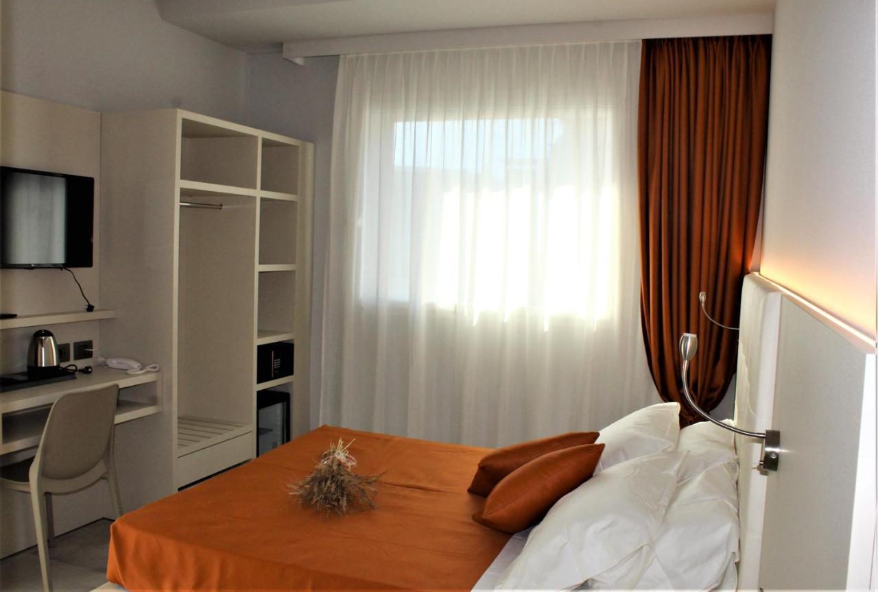 Primrose 3* Rimini