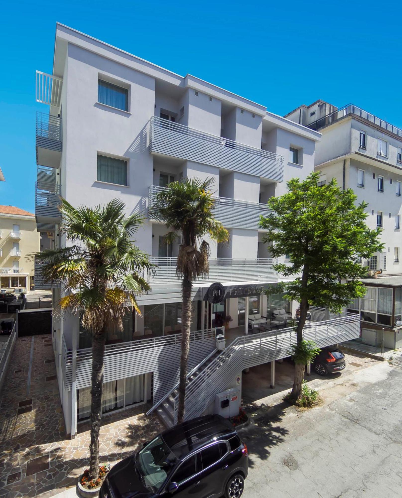 Hotel Primrose 3*
