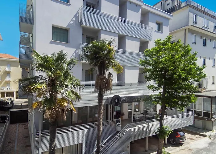 B&B Primrose Residence Hotel